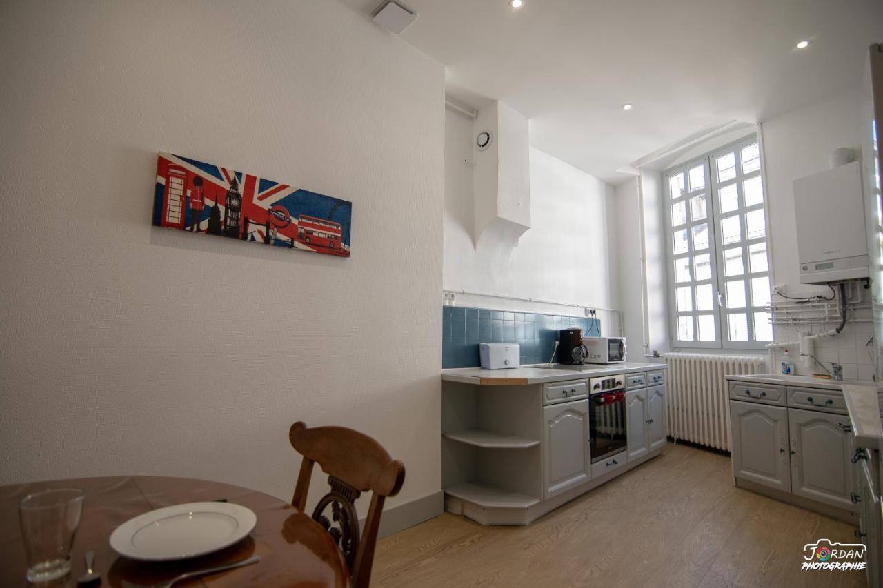 Hyper Centre - 3 Chambres - Gare - Wifi - Cosy Bourg-en-Bresse Eksteriør billede
